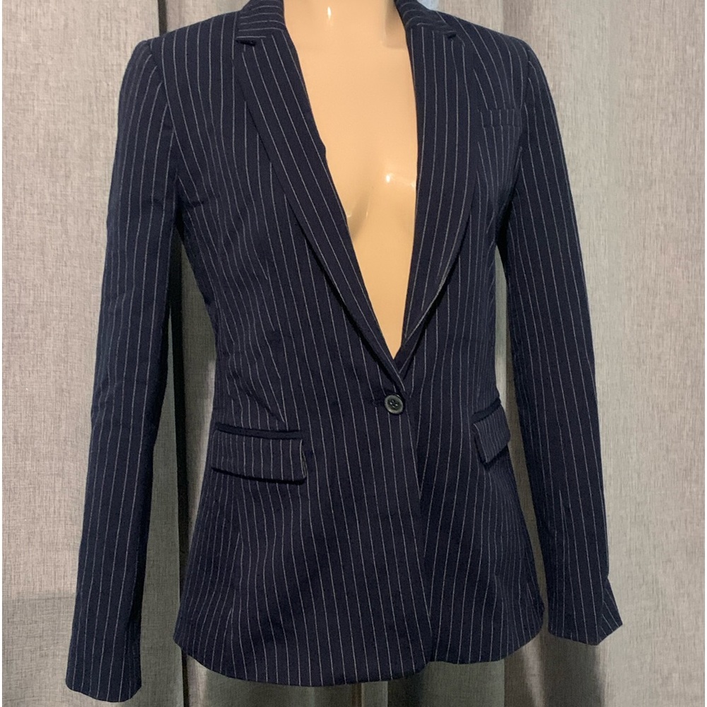 Banana Republic Pin Striped Navy Women Blazer Size 4, 1 Button Front Pockets